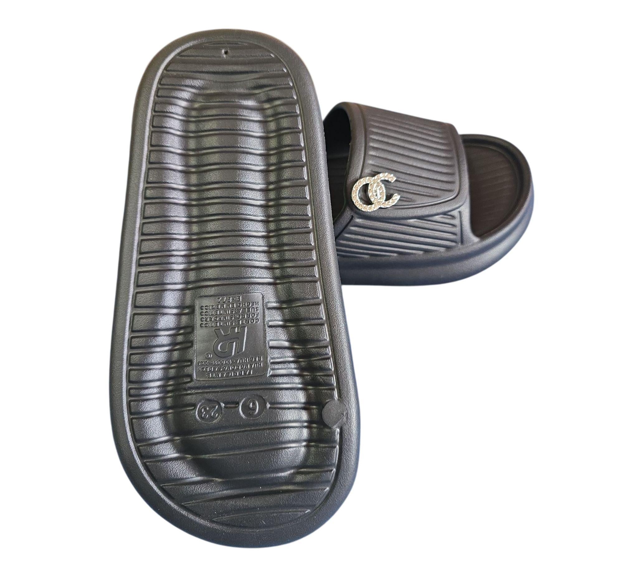 Sandalias Negra de piso suaves y ligera modelo B-872