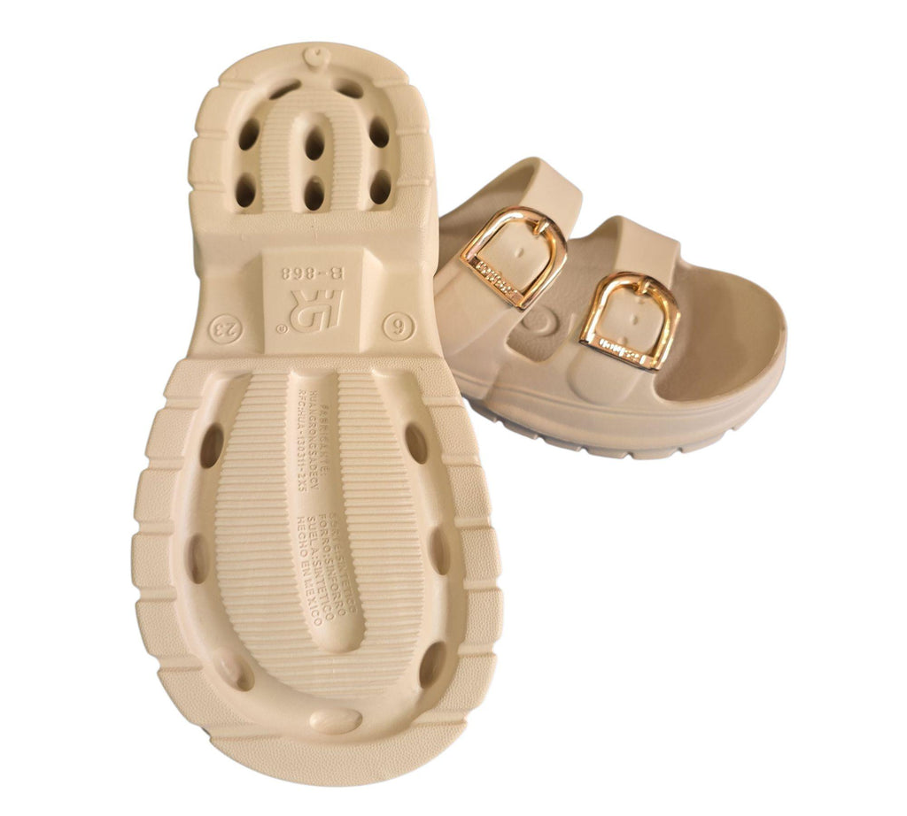 Sandalia Beige plataforma mujer hebilla dorada B-868