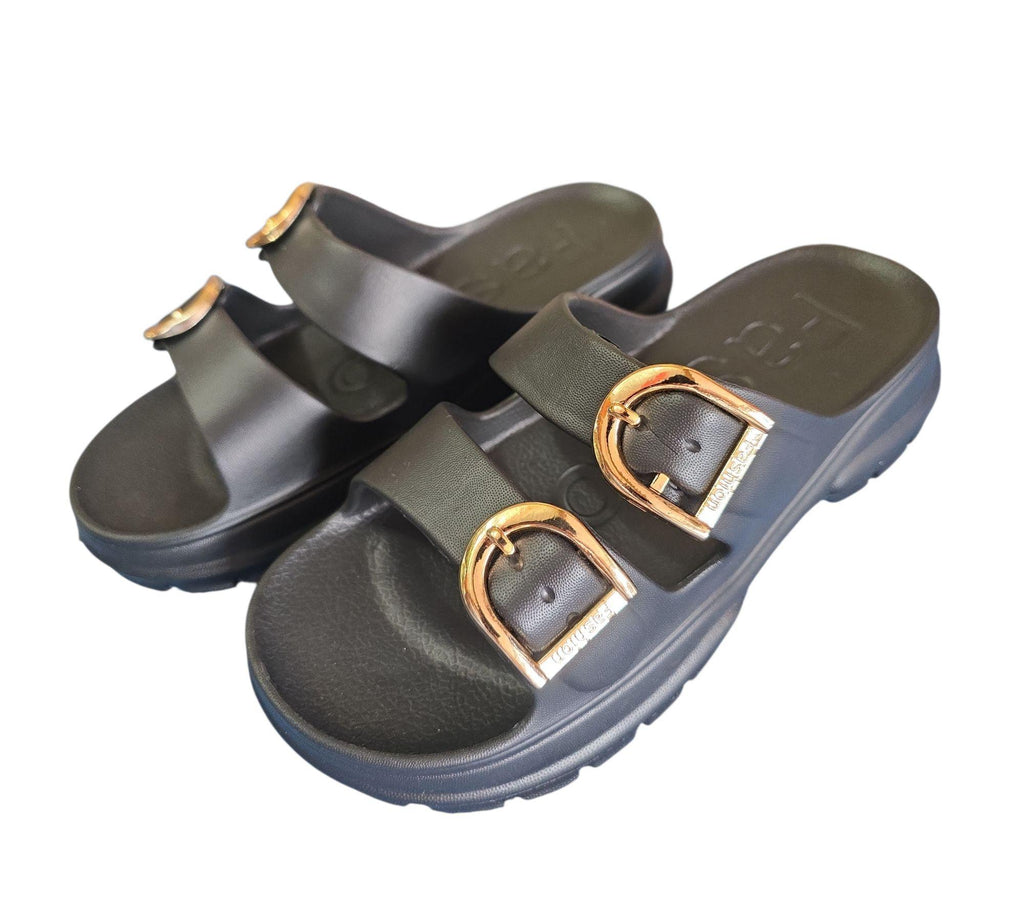 Sandalia Negra plataforma mujer hebilla dorada B-868