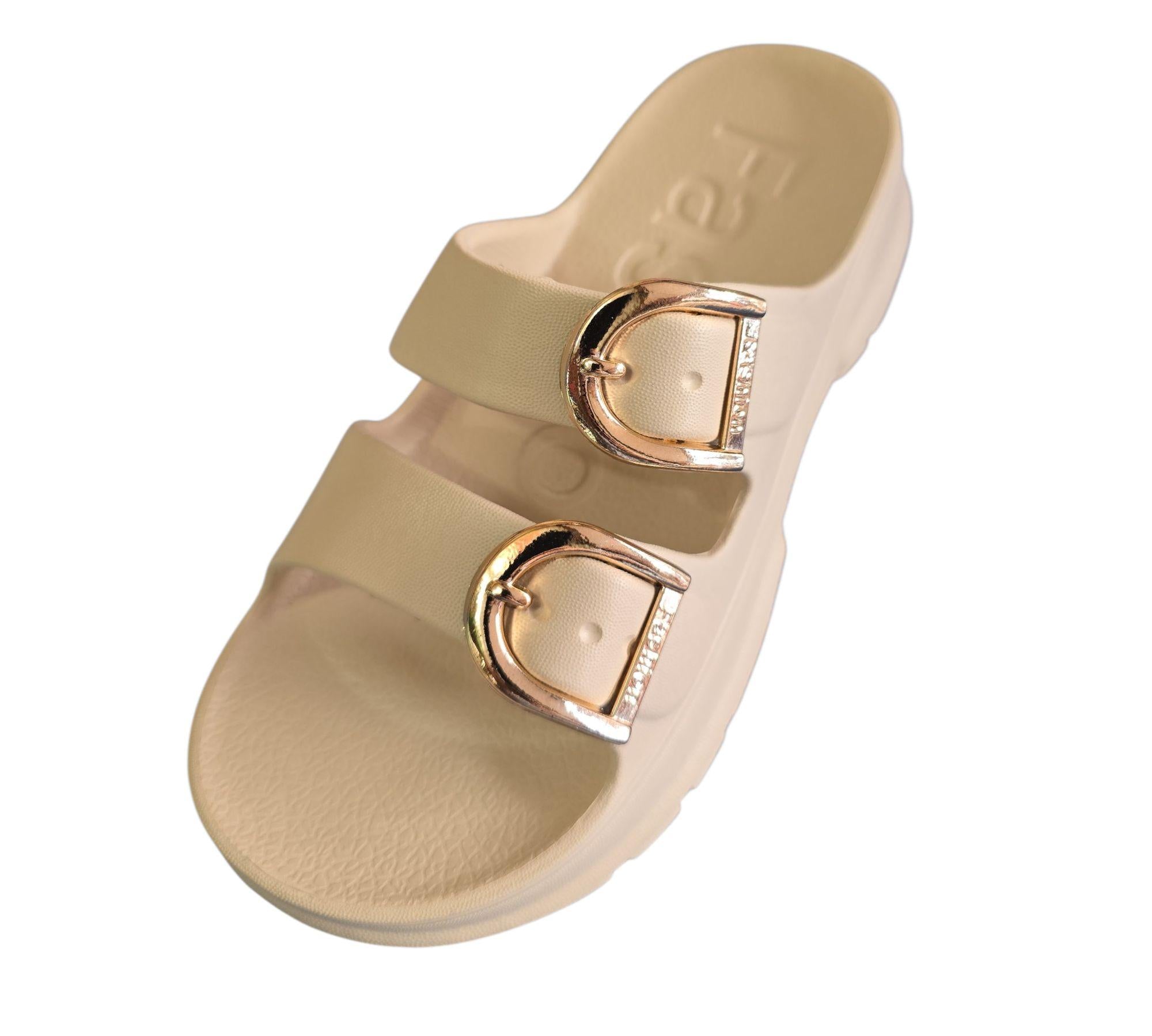 Sandalia Beige plataforma mujer hebilla dorada B-868
